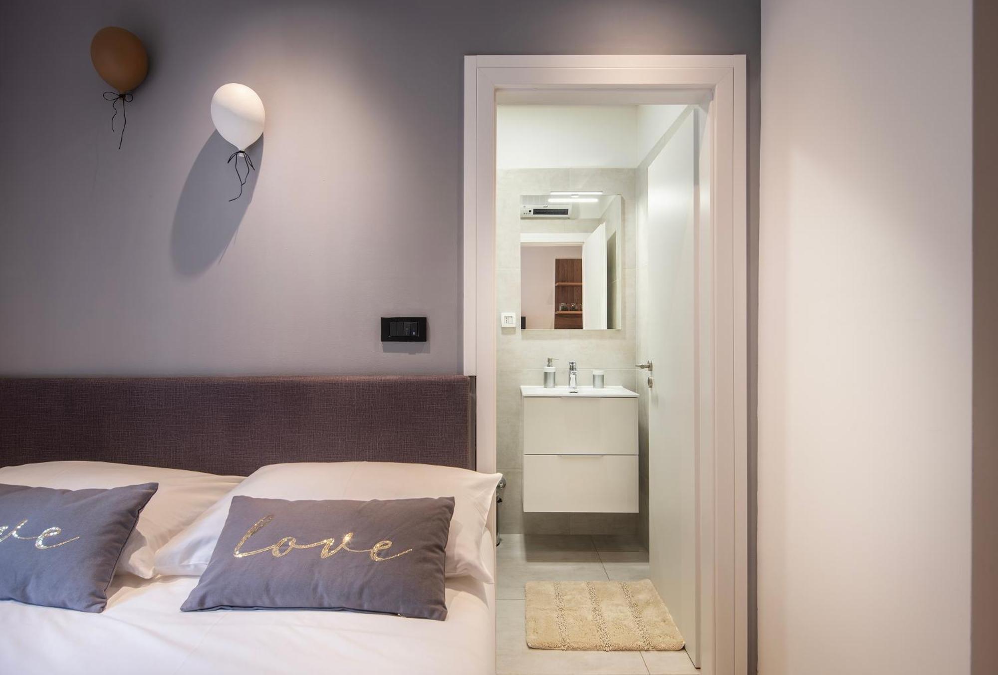 Arta Apartments City Center - With Private Parking Pula Exterior foto